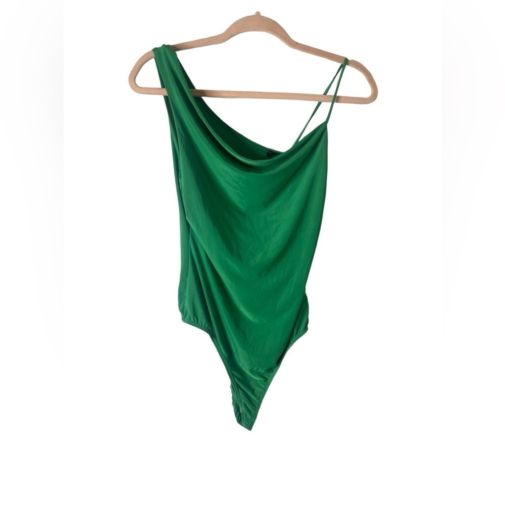 2 saints green open‎ shoulder bodysuit body suit nwot size small